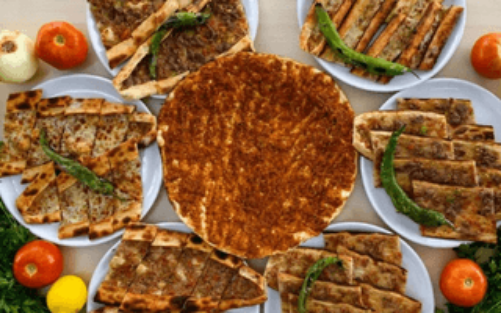 Pide ve Lahmacun Arasındaki Farklar Nedir?